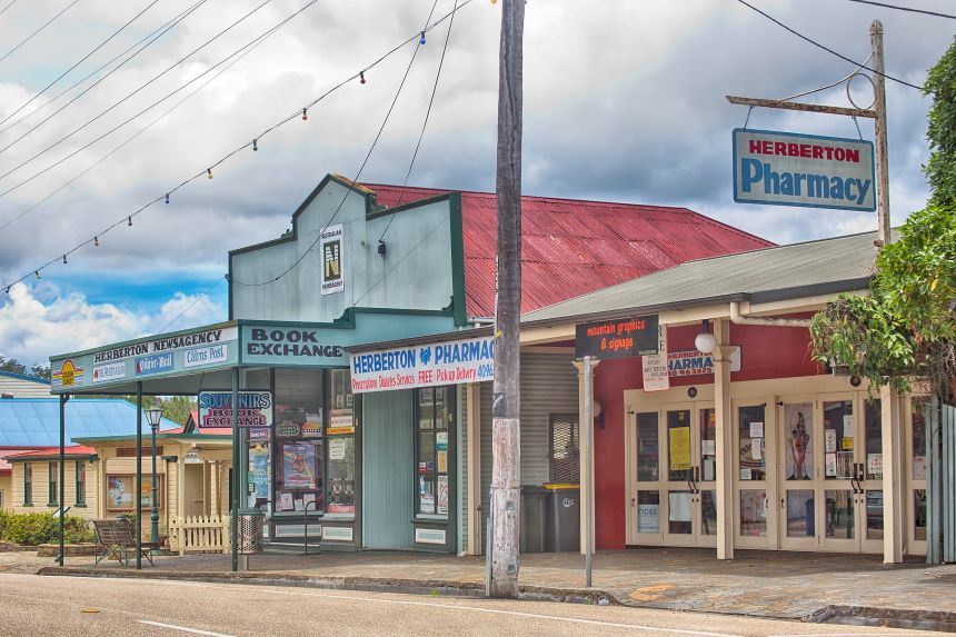 The Pharmacy Guild of Australia commemorates the life and legacy of former Senator Ron Boswell AO icon