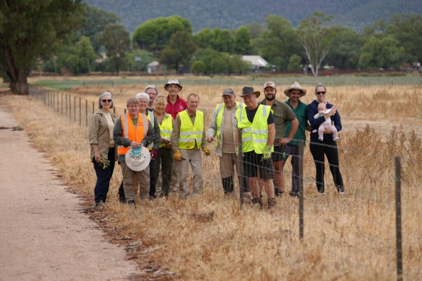 Celebrating the heart of Rural Australia: volunteers connect communities with Rural Aid icon