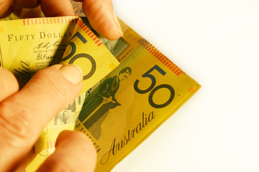 Australia’s wage decision lifts minimum award rates icon