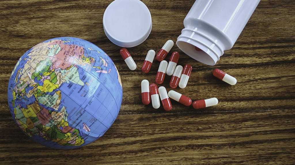 Lead image for An around-the-world look at community pharmacy in 2025