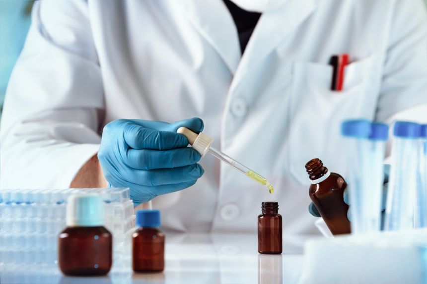 Exploring hazardous medicine handling and compounding icon